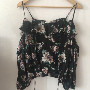 light flowy off the shoulder shirt